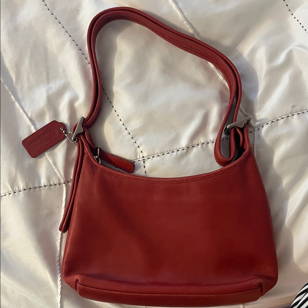Coach Cherry Red Leather Shoulder bag